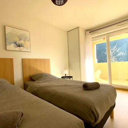 Les Naiades C05- 2 Bedrooms For 5 People ! Nyaraló Avène